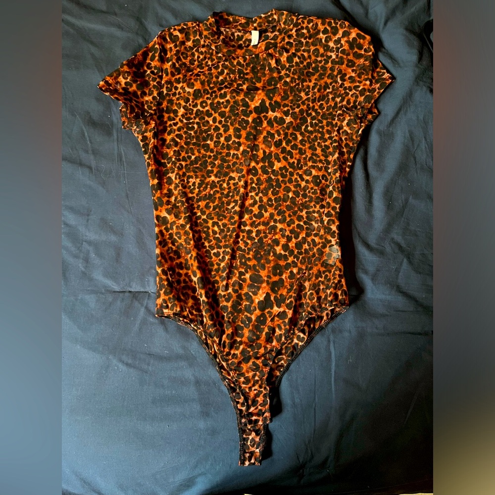 Chocolate Size L Cheetah Print